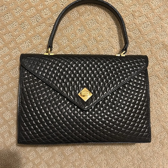 Bally Quilted Black Lambskin Leather Handbag- Gorgeous! - Picture 6 of 12